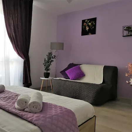 Adelina Apartment *